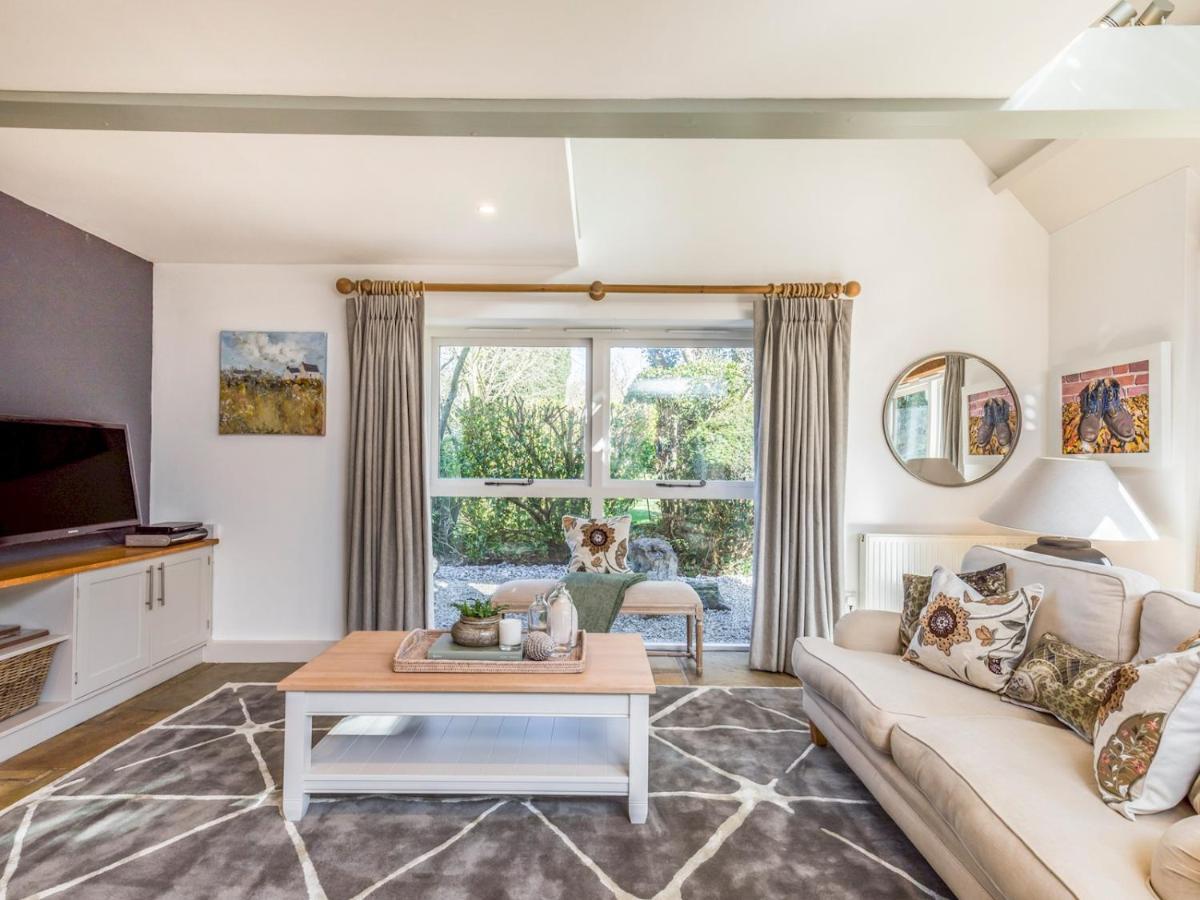 Pass The Keys Peaceful And Beautiful 1 Bedroom Barn Conversion Chichester Esterno foto