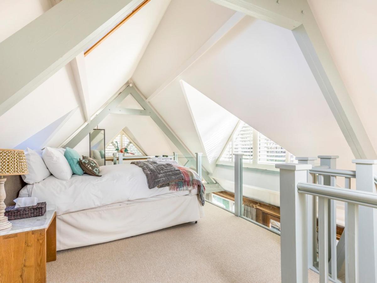 Pass The Keys Peaceful And Beautiful 1 Bedroom Barn Conversion Chichester Esterno foto