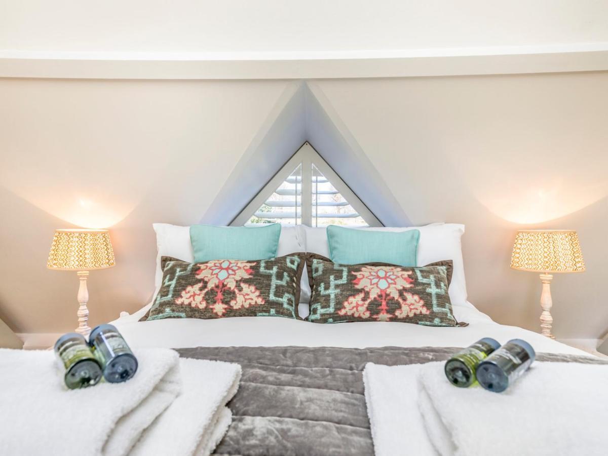 Pass The Keys Peaceful And Beautiful 1 Bedroom Barn Conversion Chichester Esterno foto